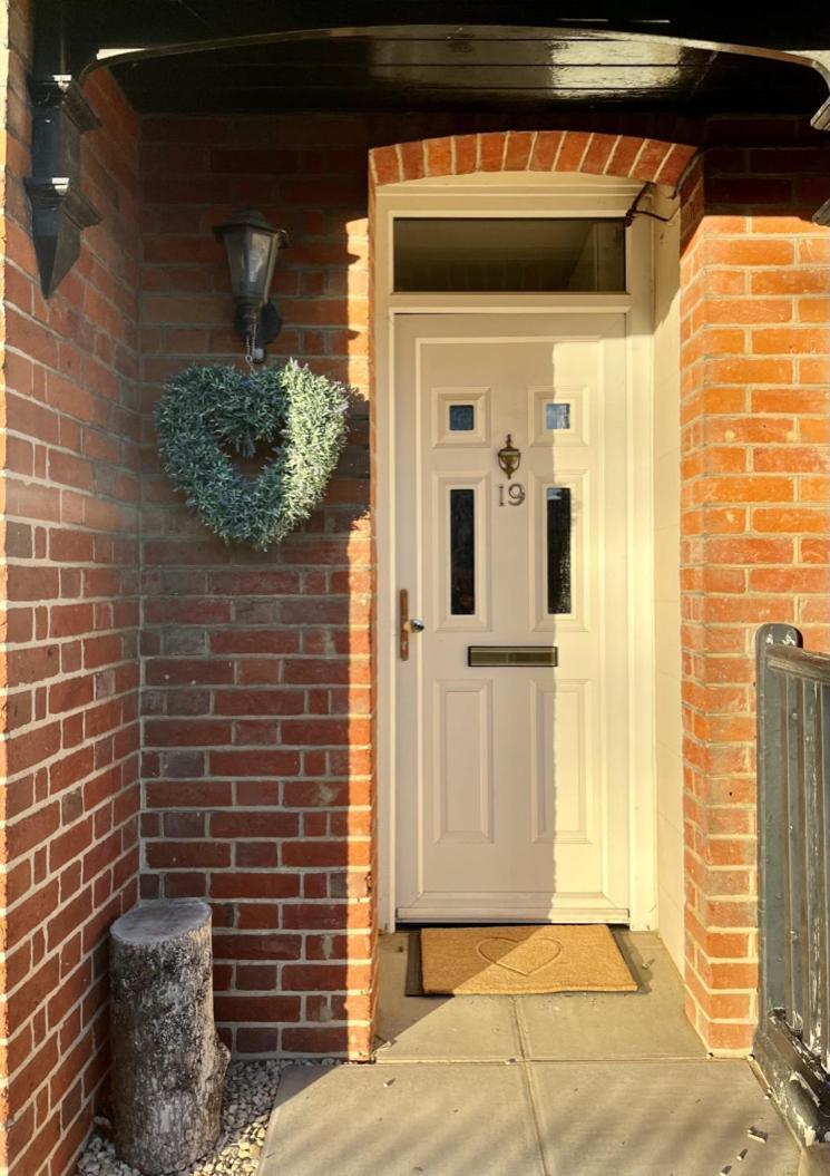 Spacious Two-Bedrooms House, Private Parking, Contractors, Relocators Oxford Dış mekan fotoğraf